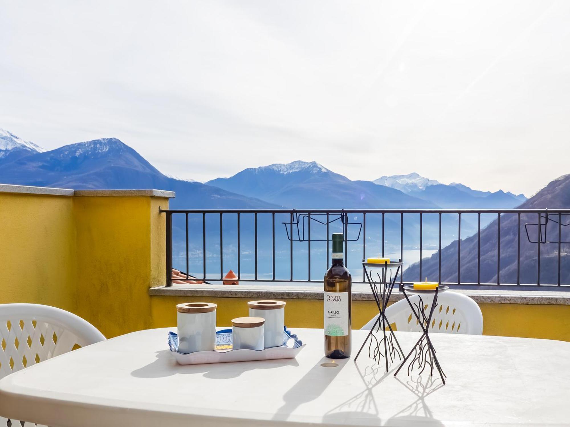 Rododendro House Relax Apartment Morbio Exterior photo